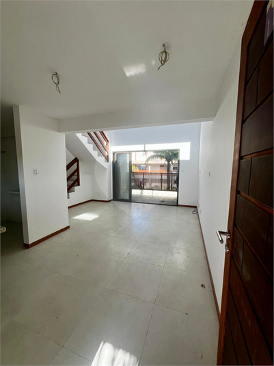 Foto REO1099960