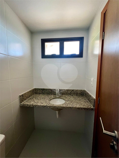 Foto REO1099960