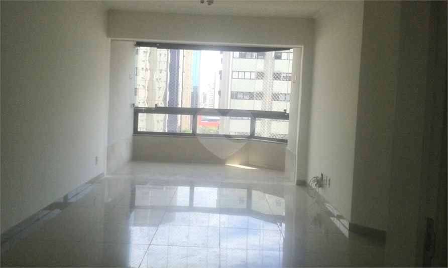 Foto REO1100051