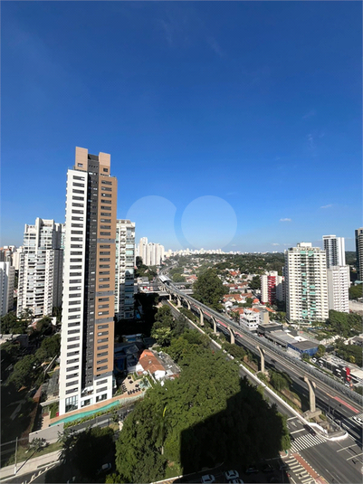 Foto REO1100103