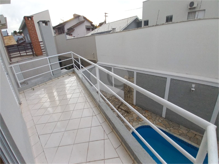 Foto REO1100147