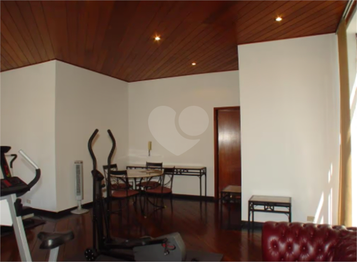 Foto REO1100155