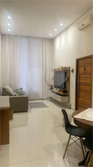 Foto REO1100175