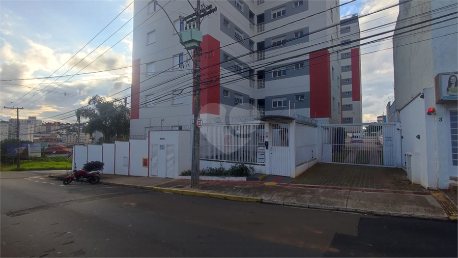 Foto REO1100187