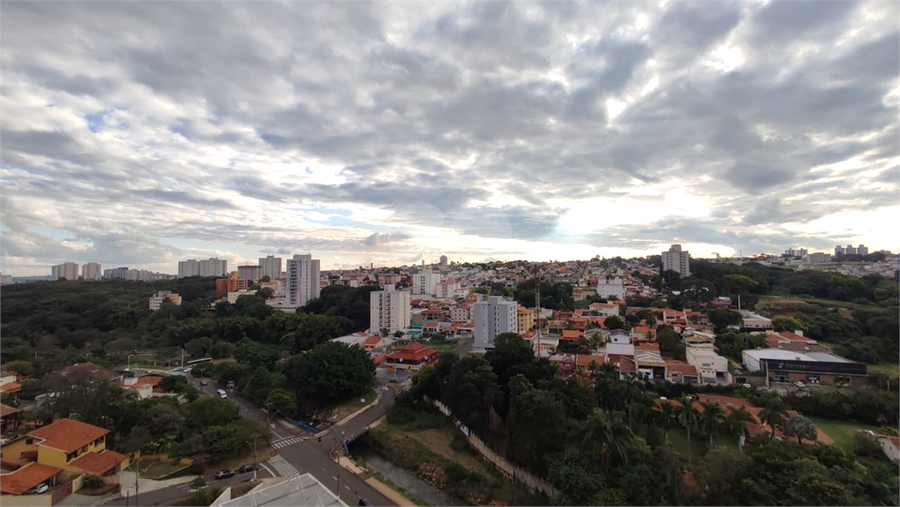 Foto REO1100187