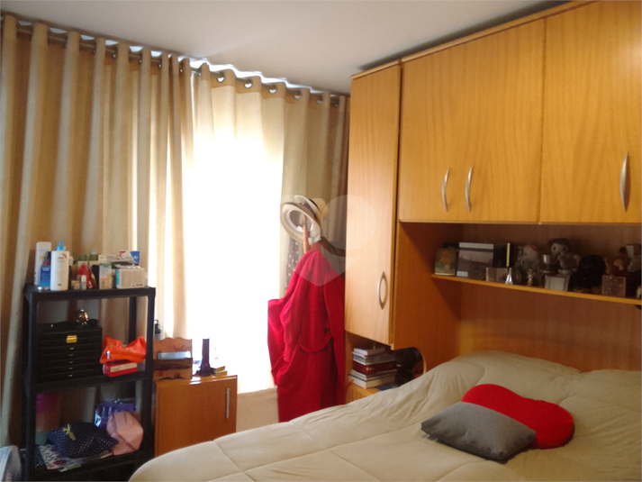 Foto REO1100211