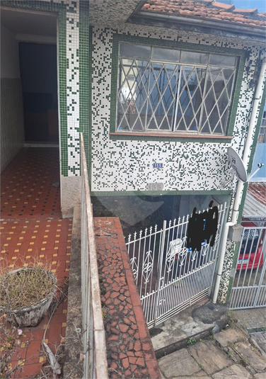 Foto REO1100214