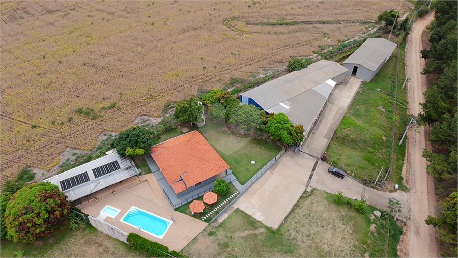 Foto REO1100240