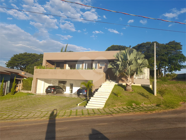 Foto REO1100241