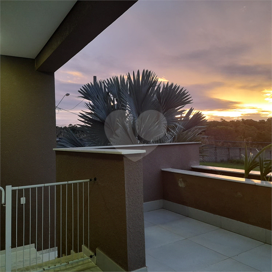 Foto REO1100241