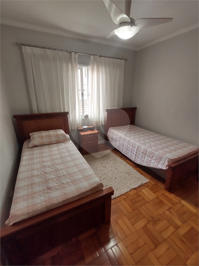 Foto REO1100245