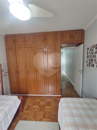 Foto REO1100245