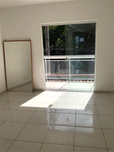 Foto REO1100249