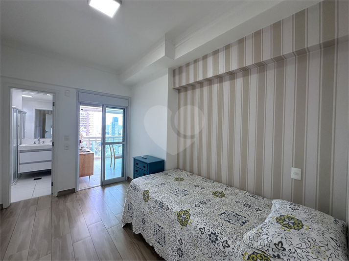 Foto REO1100254