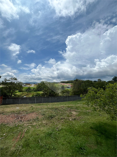 Foto REO1100289