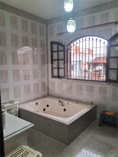 Foto REO1100297