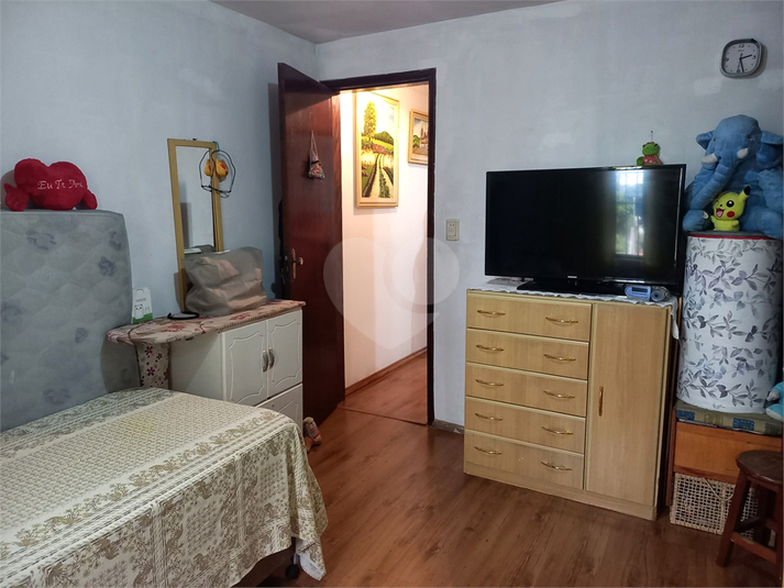 Foto REO1100330