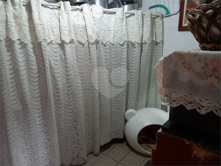 Foto REO1100330