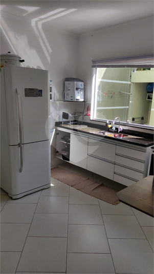 Foto REO1100335