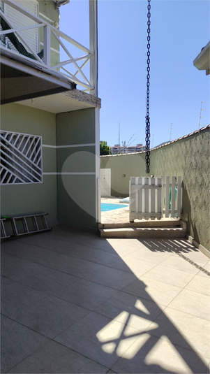 Foto REO1100335