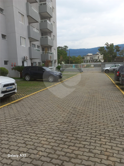 Foto REO1100341