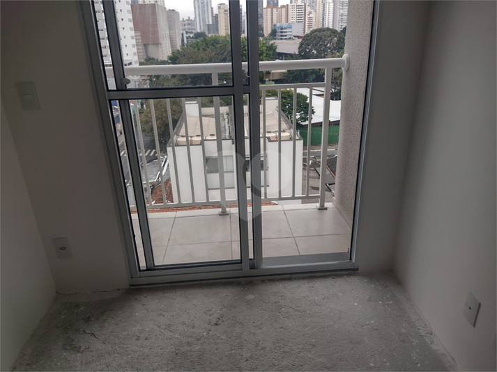 Foto REO1100359