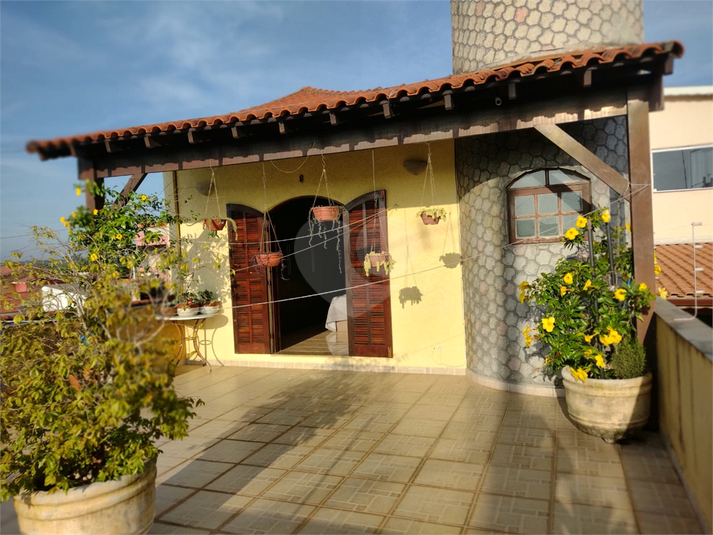 Foto REO1100381