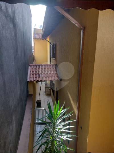 Foto REO1100381