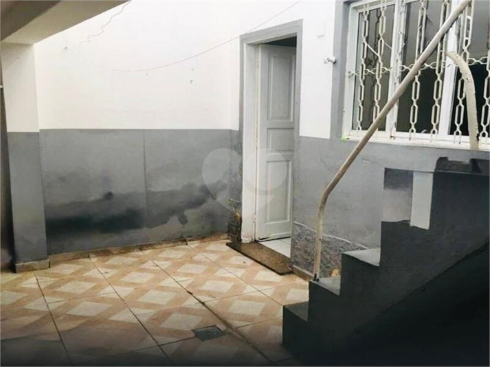 Foto REO1100411