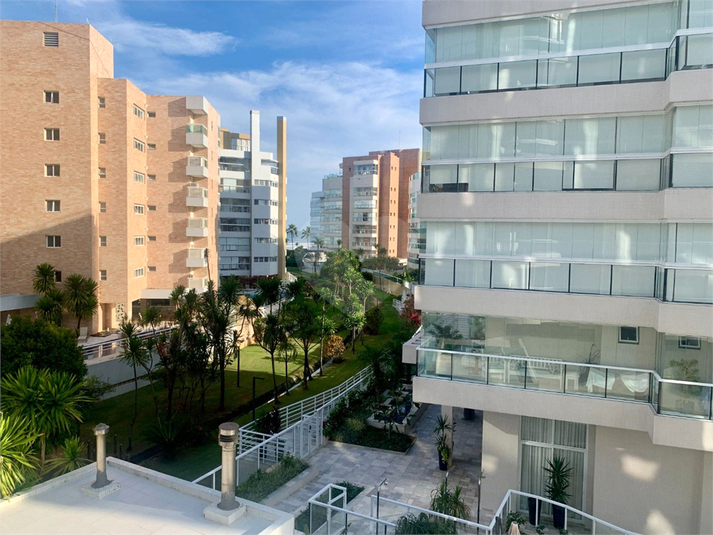 Foto REO1100428