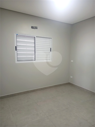 Foto REO1100434