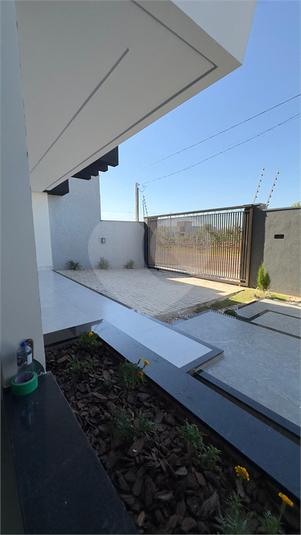 Foto REO1100435