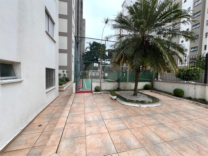 Foto REO1100450