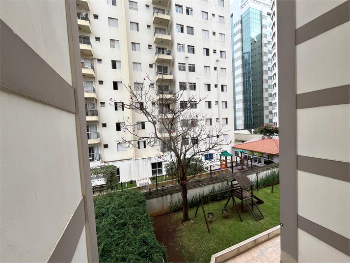 Foto REO1100450