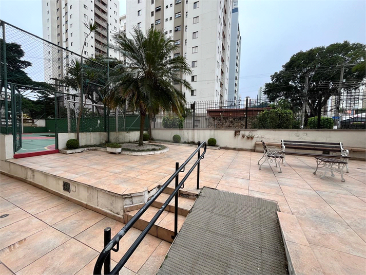 Foto REO1100450