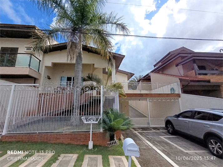 Foto REO1100461