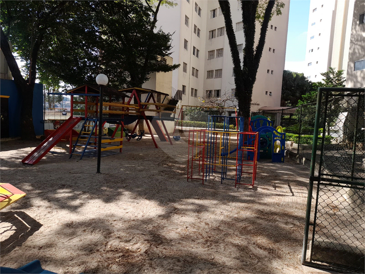 Foto REO1100463