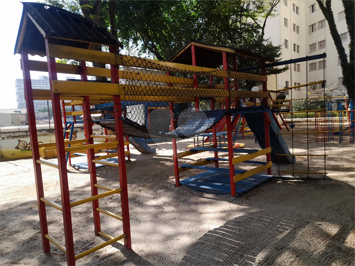 Foto REO1100463