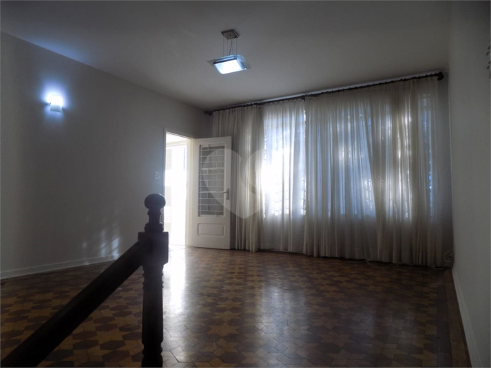 Foto REO1100474