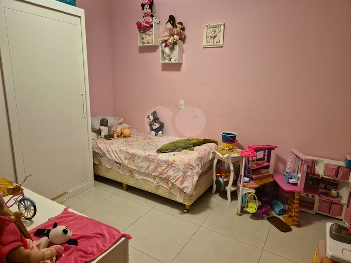 Foto REO1100501