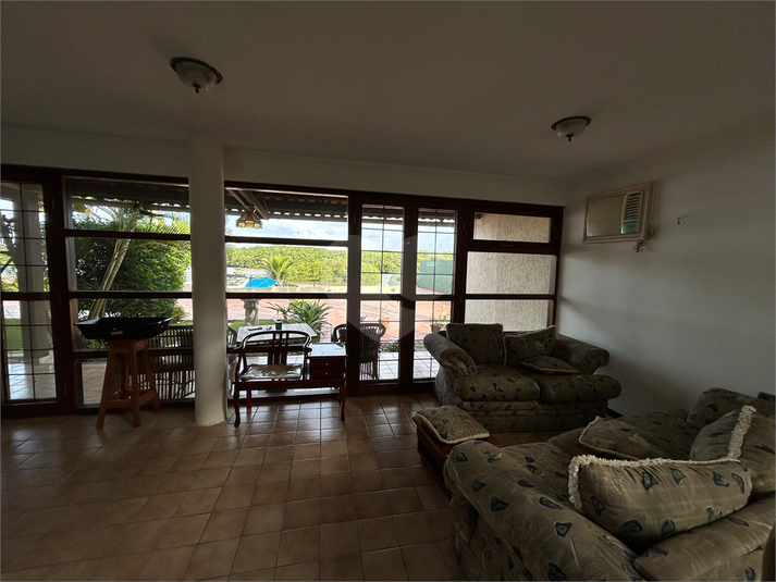Foto REO1100504