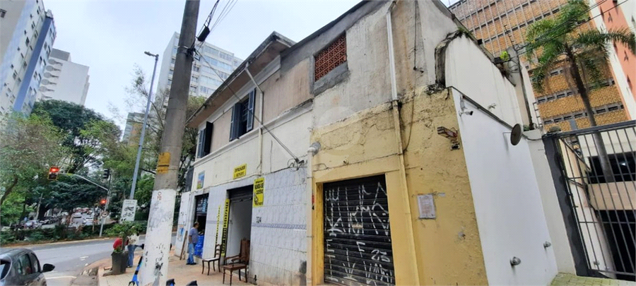 Foto REO1100535