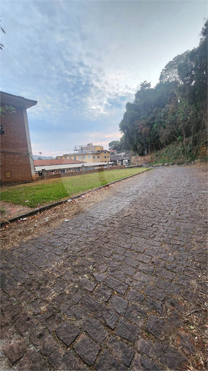 Foto REO1100556