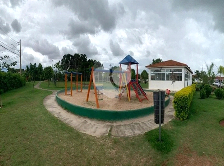 Foto REO1100561