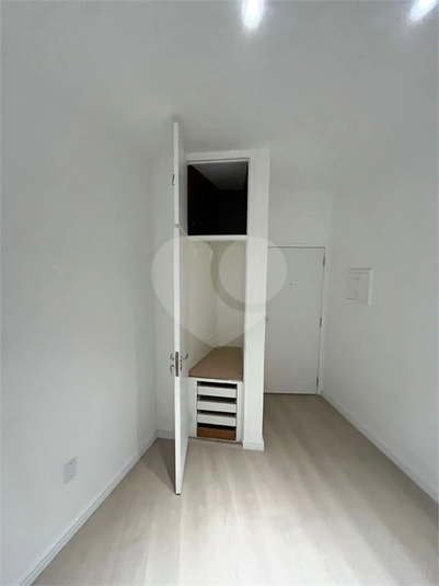 Foto REO1100571