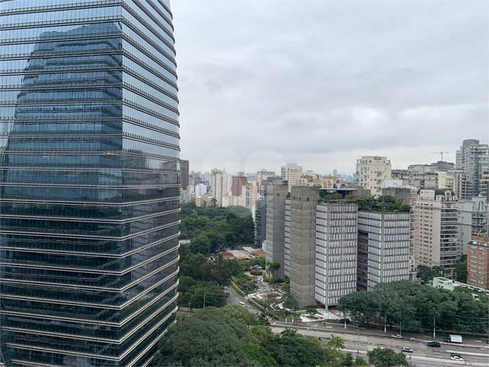 Foto REO1100581