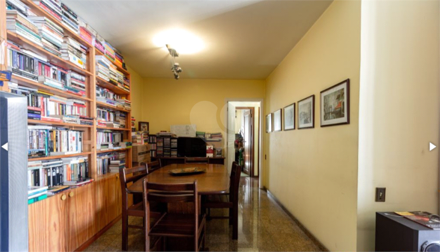 Foto REO1100589