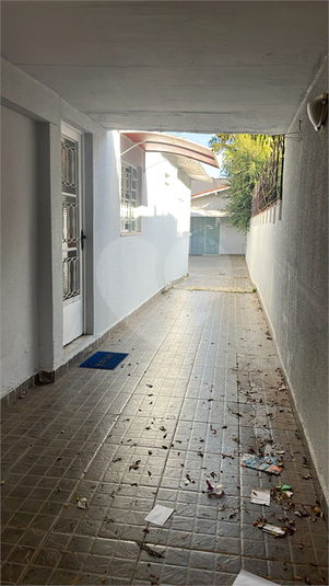 Lateral entrada