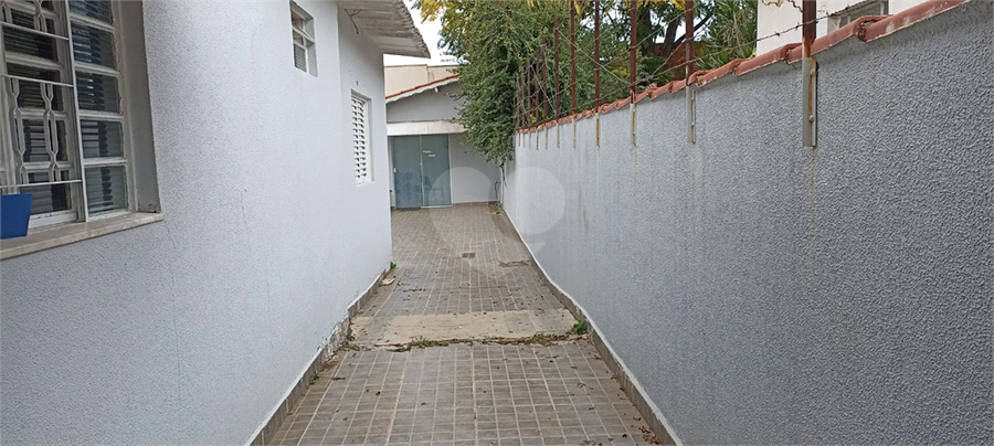 Lateral entrada