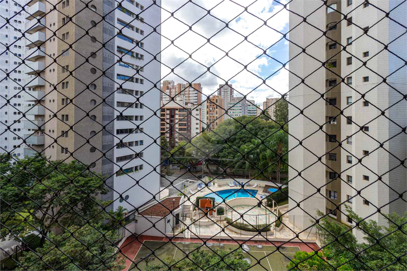 Foto REO1100600